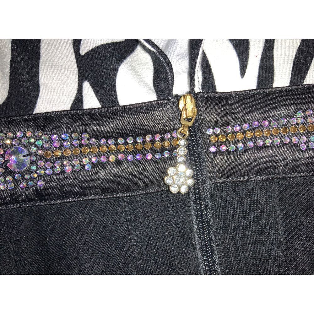 Lily & Taylor Zebra Print Blazer Jacket Rhinestone Belt Detail Size 20 - Picture 3 of 7